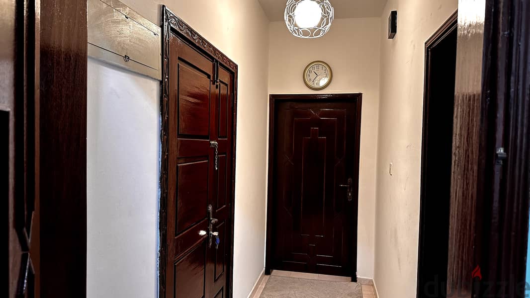 Fully Furnished Room for monthly rent in Al Khuwair 6