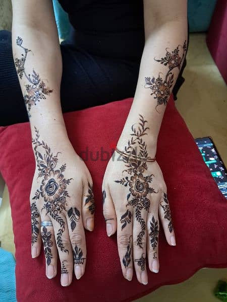 henna artist 6