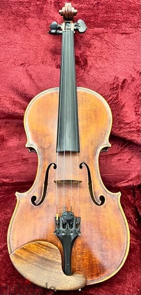 Old German violin 0