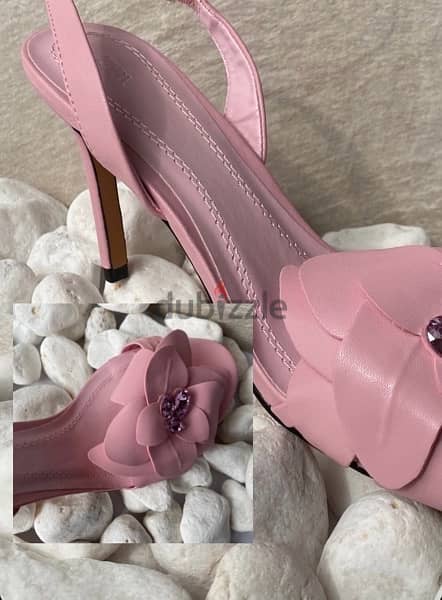 Female Shoe Business for SALE | 20+ shoes, 100+ packaging 5