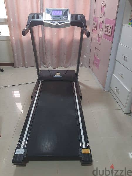 Havey Duty Ftness Digital Treadmill 3