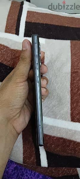 a magic phone. . . . condition is 99 % it looks new 2