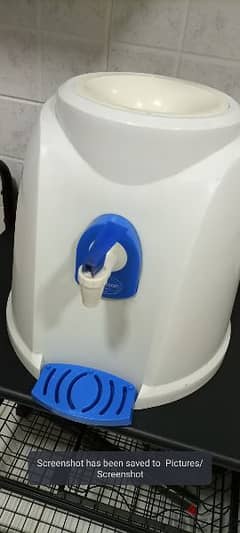 Simple Water Dispenser with 2 Bottles.
