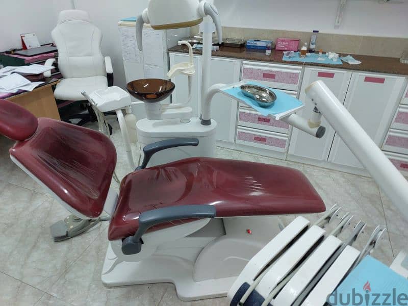 urgent dental chair for sale used. 4