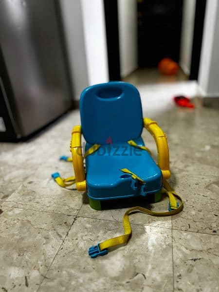 high seat and booster seat in perfect condition 3