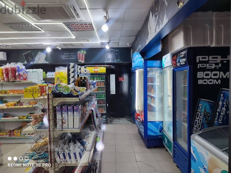 COMMERCIAL SHOP AT SHELL PUMP FOR SALE URGENT 8