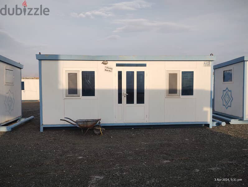 Used skid mounted steel sandwhich panel portable cabins for sale 2