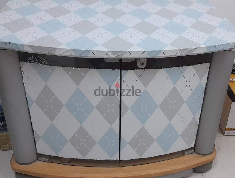 TV table 0