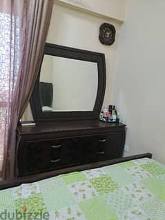 Bedroom set (URGENT SALE)