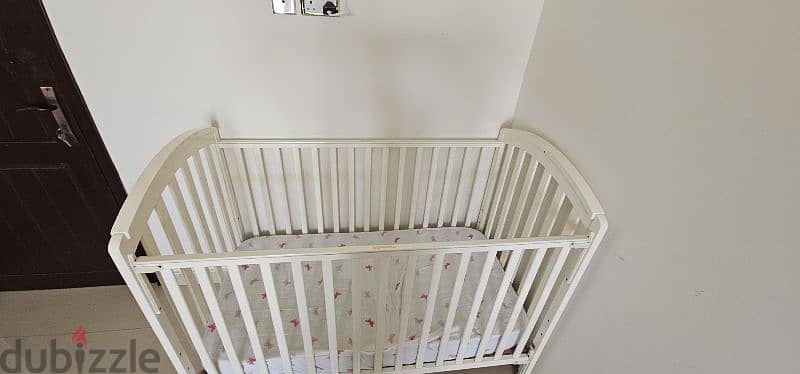 Baby Crib/Bed with Matress 4