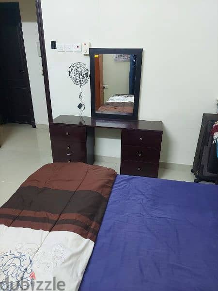 Bedset with Mattress and Dressing table 4