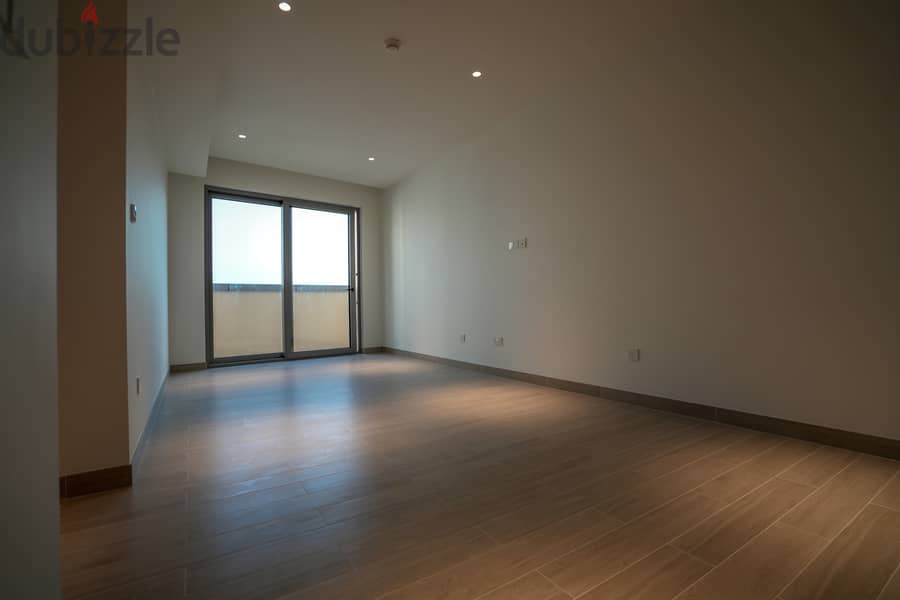 Brand new 2bhk apartment in Ghala Height Complex next to Qatar Airways 11