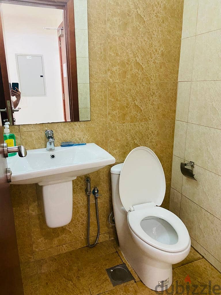1 BHK furnished apartment for rent in Muscat Grand Mall bnejh 7