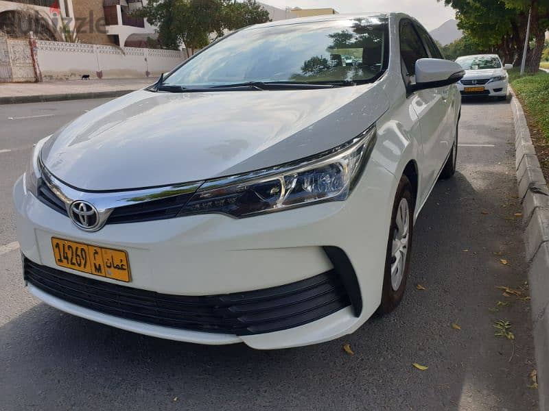 Toyota Corolla 2018 - 1.6 xli Oman car 2