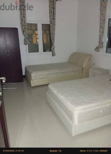 2bhk furnished flat for family only 3