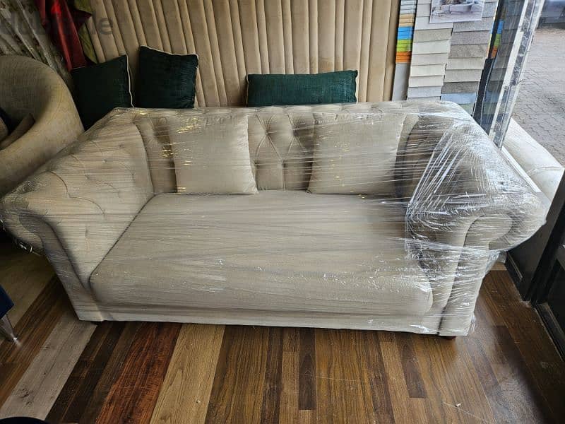 Two seeter sofa 1