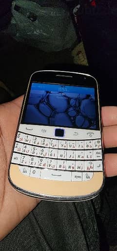 Touchscreen phone BlackBerry new condition exchange sale