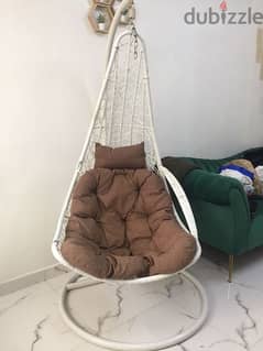 swing available 0