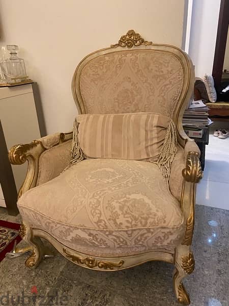chair furniture set - original pice +900 OMR 1