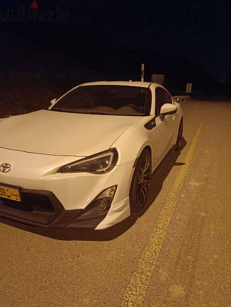 toyota gt86 used amazing condition 4