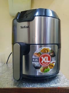 Tefal air fryer easy fry deluxe for sale good condition 0