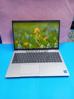 DELL 5520-11'TH GENERATION-TOUCH SCREEN-CORE I7-16GB RAM-512GB SSD- 0