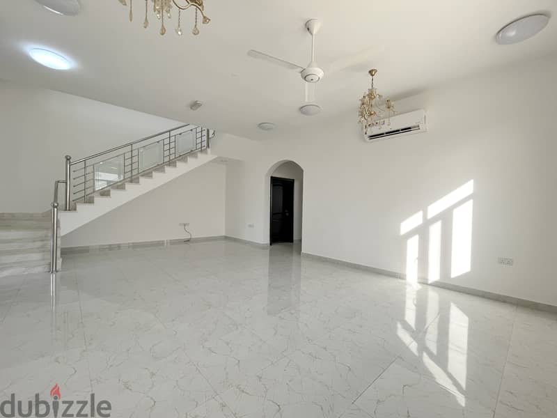 Luxurious 6BHK Villa For Rent in Al Azaiba – Near the beach PPV72 3