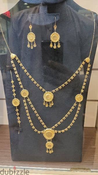 gold jewellery 2