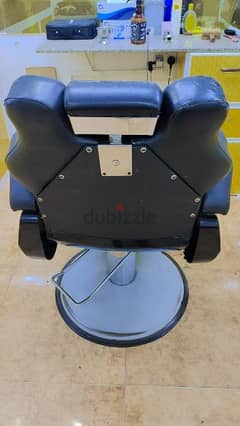 barber shop seats and accessories 0