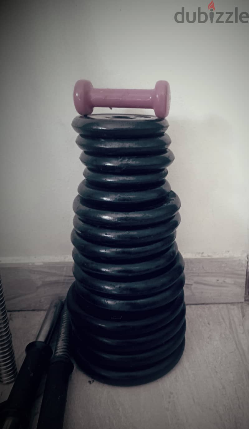 GYM items for sell - Leaving  from country 2