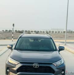 RAV4 WITH 27000KM RUNING ONLY LIKE NEW