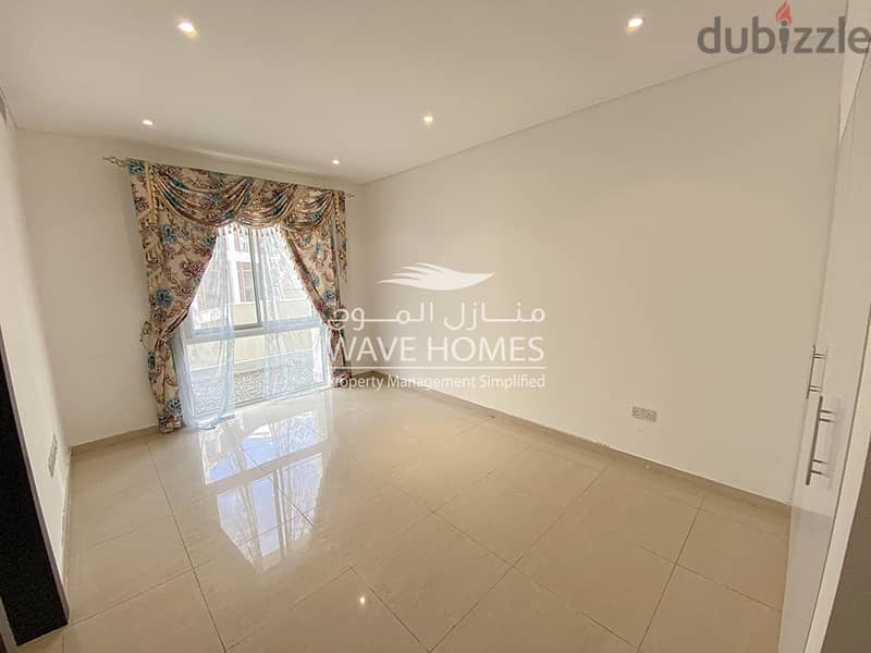 3 Bedroom luxurious apartment in Al Mouj 16