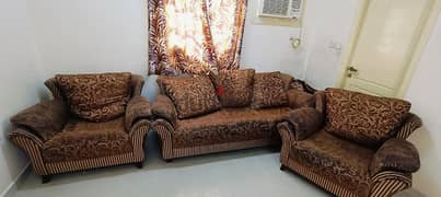 5 Seater sofa. . . Very good condition