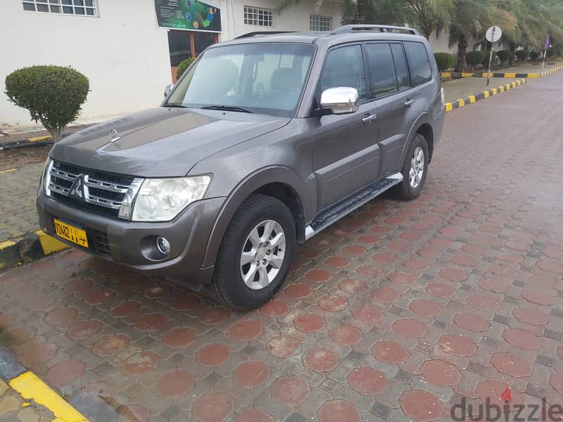 Pajero 3.8 - Model 2013 - in an amazingly immaculate condition 15