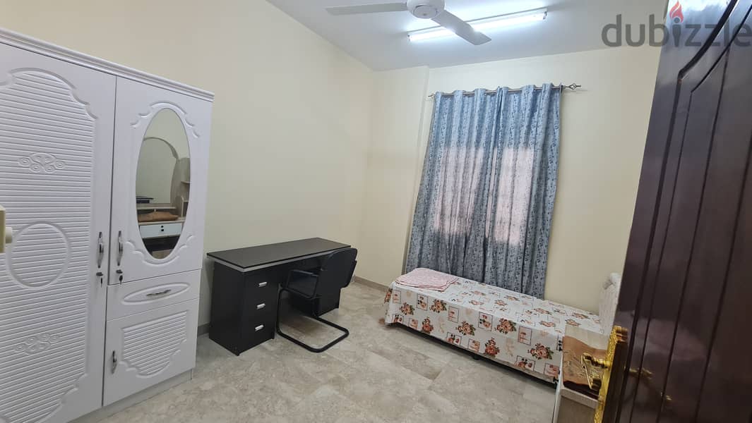 FURNISHED 2BHK FAMILY FLAT RENT (PREFER INDIAN FAMILY'S) 1yr contract 6