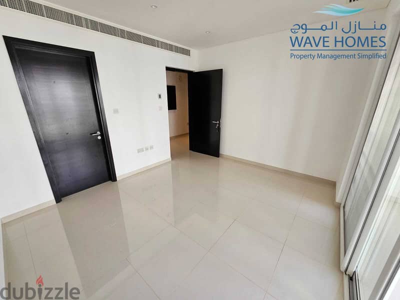 Beautiful 2 Bedroom Apartment in Al Mouj 3