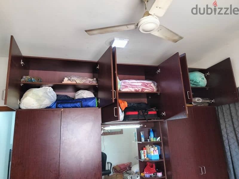 Cupboard with Big storage and Dressing take 1