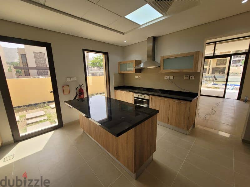 stand alone villa for rent in Muscat Bay 1