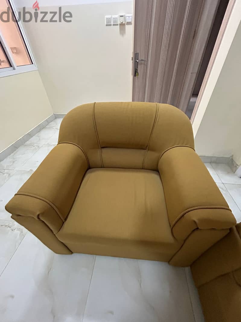 5 SEATER SOFA FOR SALE 2
