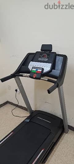 Professional Treadmill Automatic Inclined (Can be Delivere also)