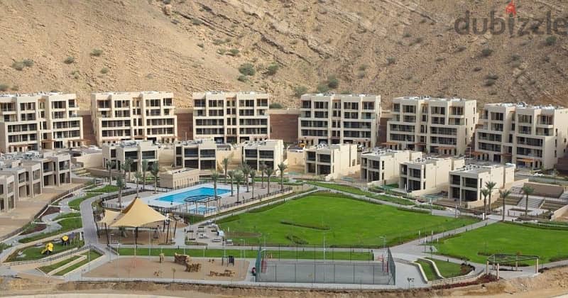 3 BEDROOM DUPLEX APARTMENT IN MUSCAT BAY (FREE HOLD) 4