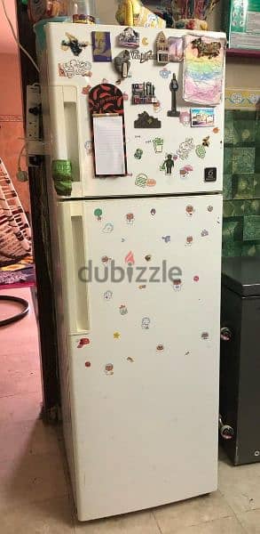 perfect condition refrigerator 0