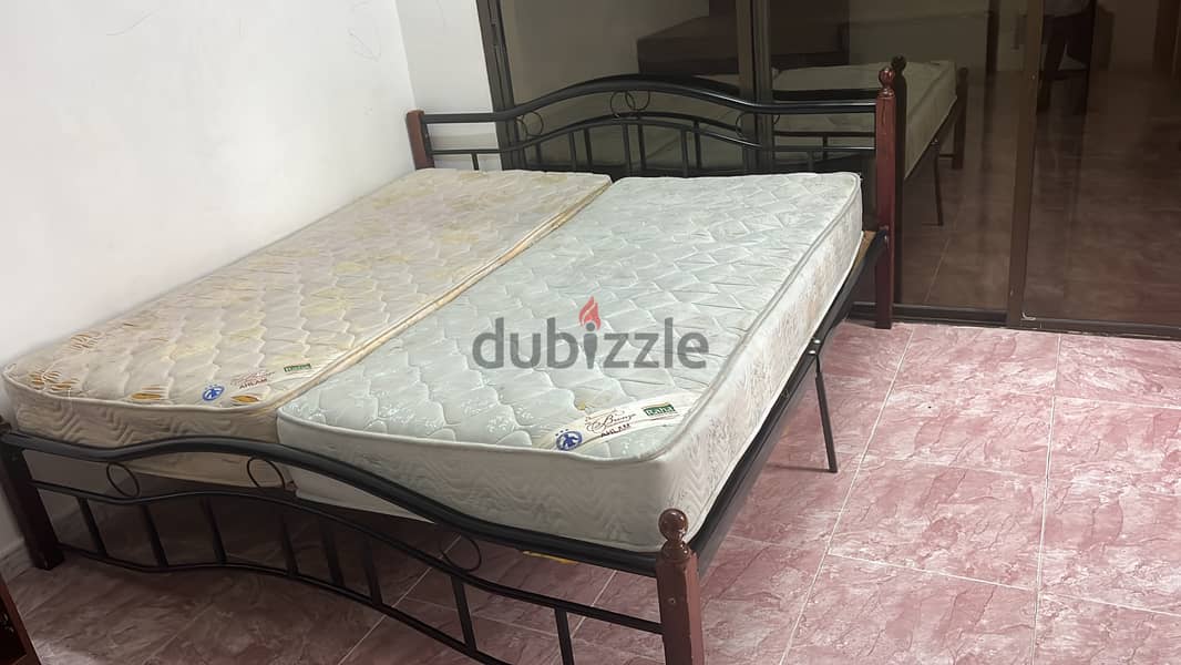 Steal king size coat two single bed 4