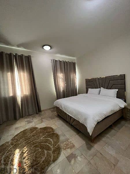 Luxury villa in a prime location in Al Hail فيلا راقيه في الحيل 16