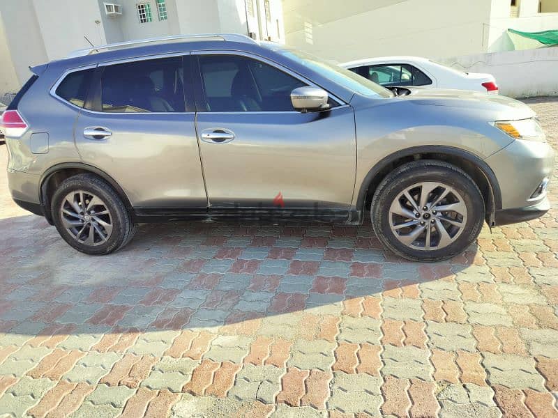 Nissan Rouge 2016 Expat owned 11