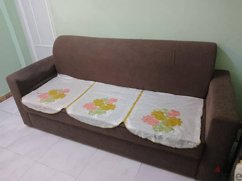 used Furniture for sale ( mabella near to nesto hypermarket) 7