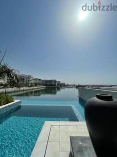 full Marsa and pool view flat for rent in Al mouj 0