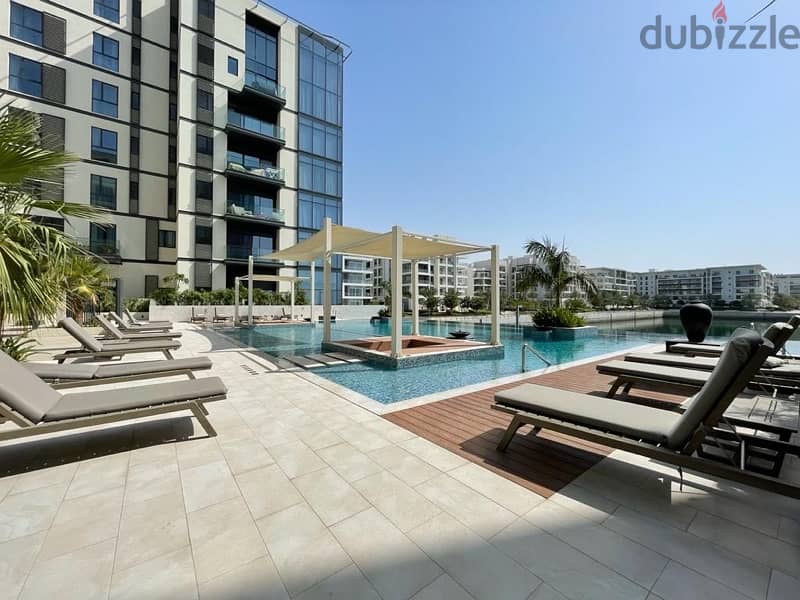 full Marsa and pool view flat for rent in Al mouj 1