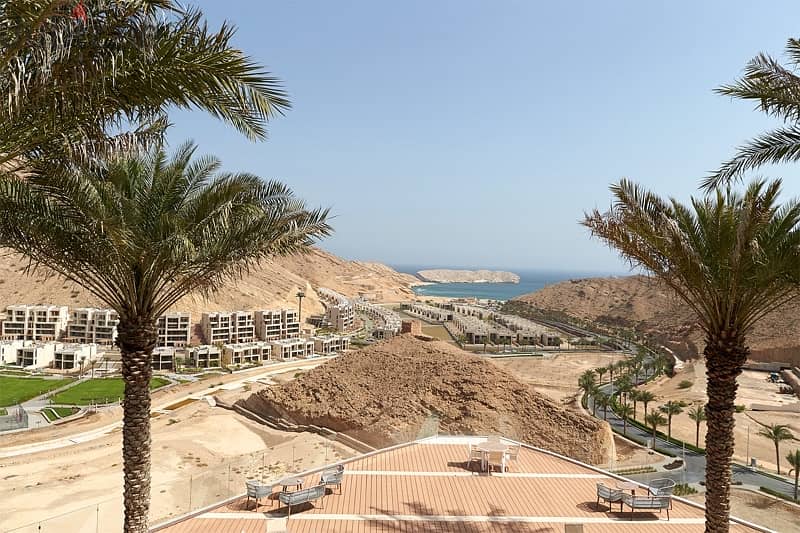 STUNNING 3+1 BEDROOM APARTMENT IN MUSCAT BAY (FREE HOLD) 1