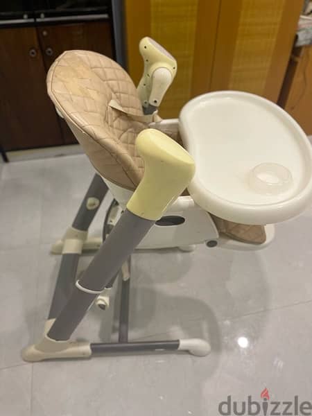 Baby shop oscillating chair 1